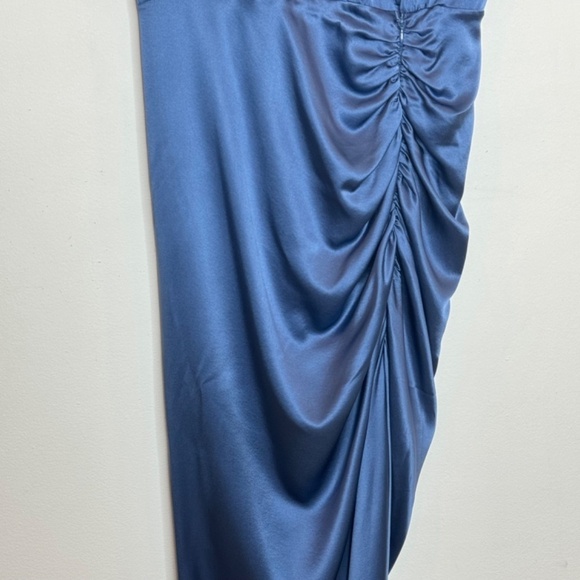 Veronica Beard Casela Dress Stretch Silk Sleeveless Blue Ruched Front Slit Sz 8 - Picture 6 of 16